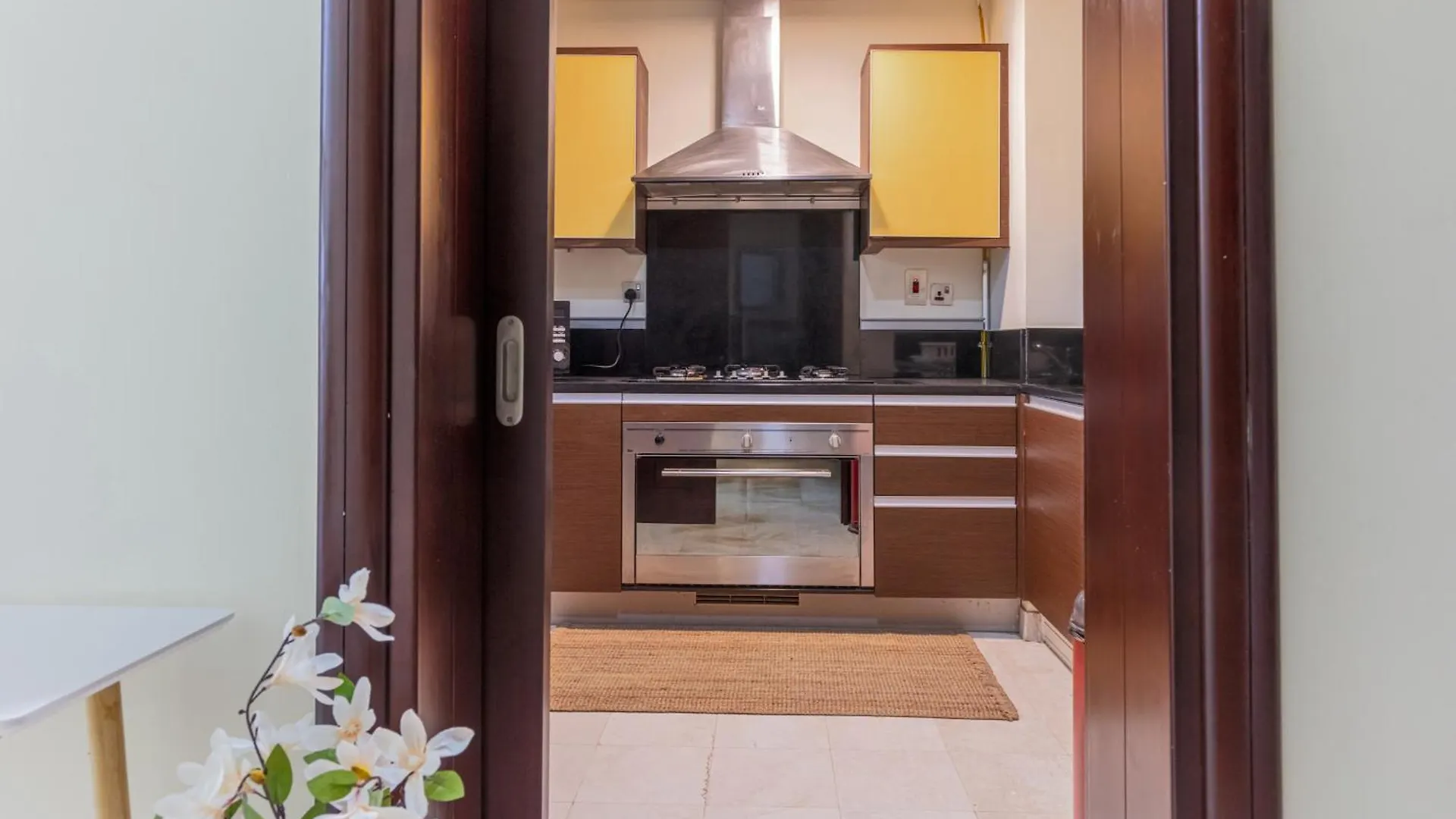 Spacious New 2 Bdr, Pool And Beach Access Dubai 0*,