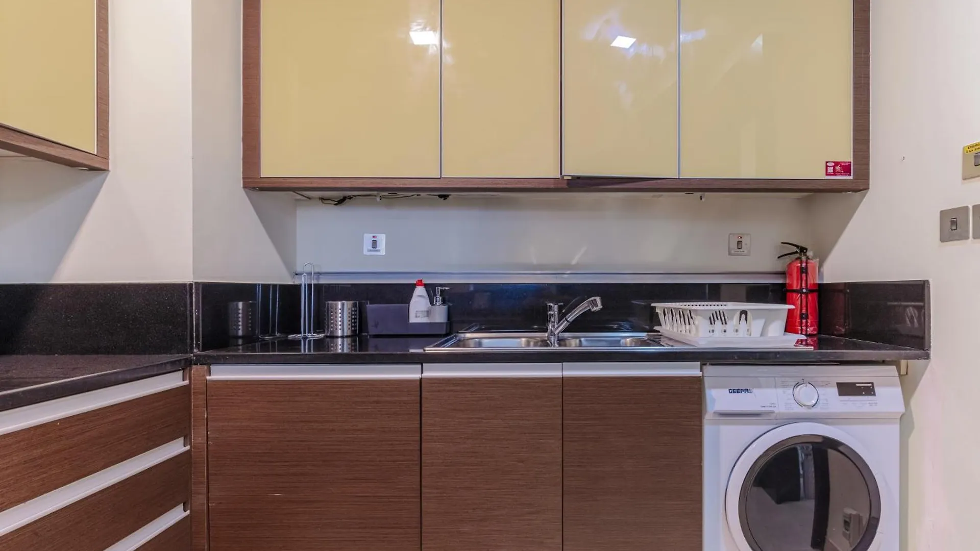 Spacious New 2 Bdr, Pool And Beach Access Dubai