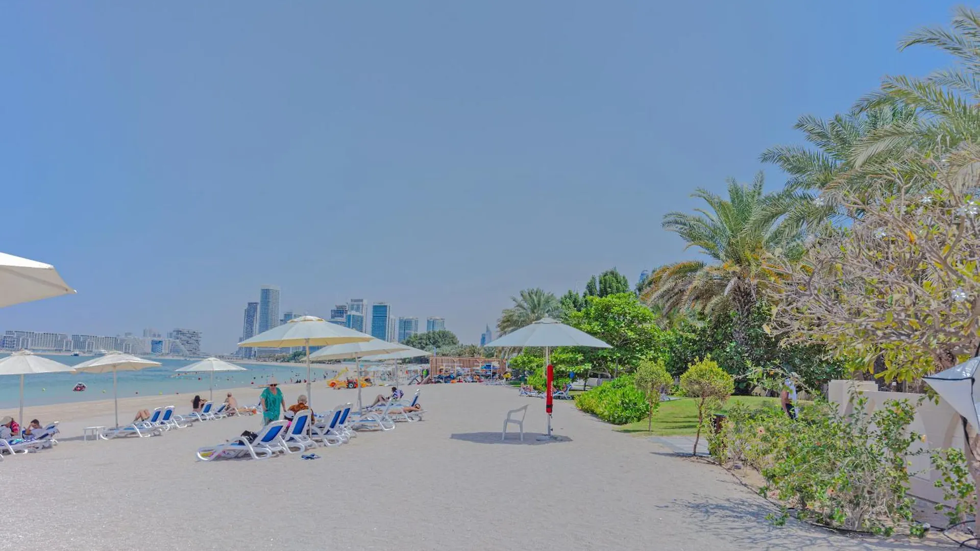 Apartment Spacious New 2 Bdr, Pool And Beach Access Dubai
