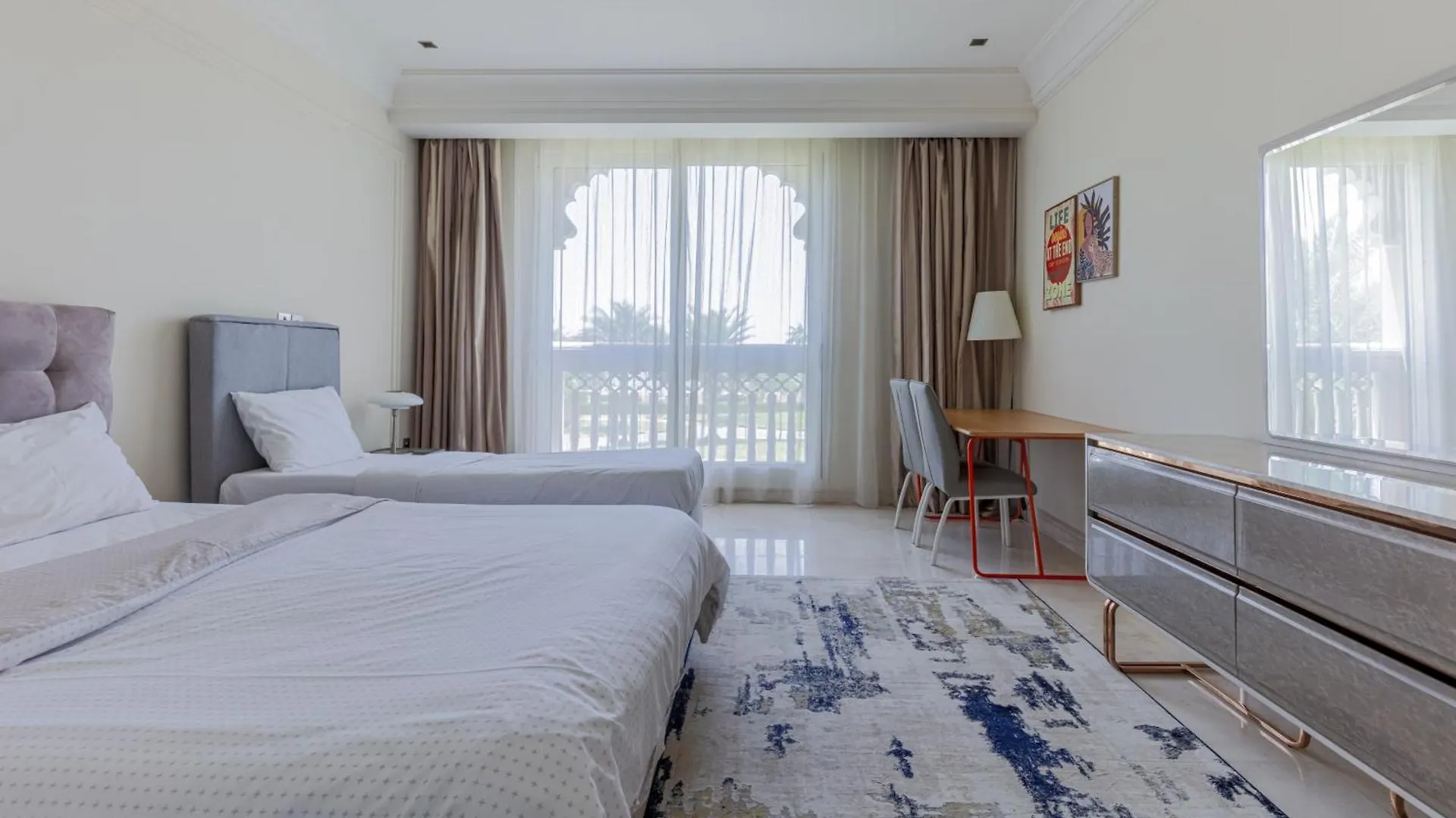 Spacious New 2 Bdr, Pool And Beach Access Dubai