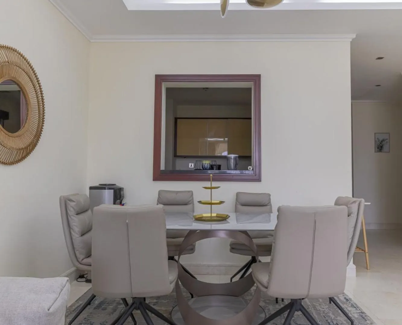 Apartment Spacious New 2 Bdr, Pool And Beach Access Dubai