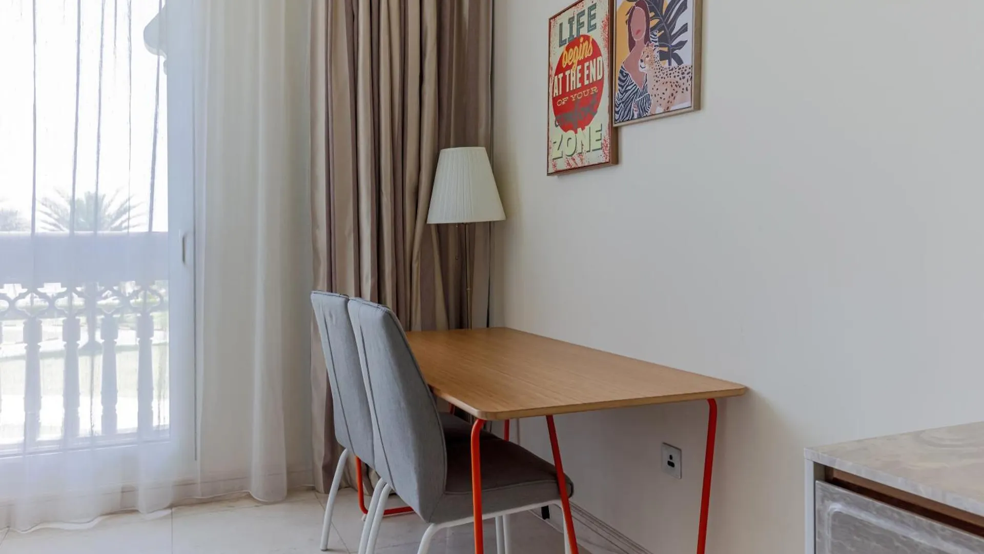 Spacious New 2 Bdr, Pool And Beach Access Dubai 0*,  United Arab Emirates